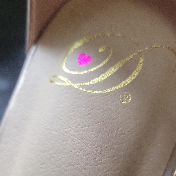 Beautiful Rose Gold Block Heel Sandals Metallic Size 10, Sexy - Picture 7 of 9